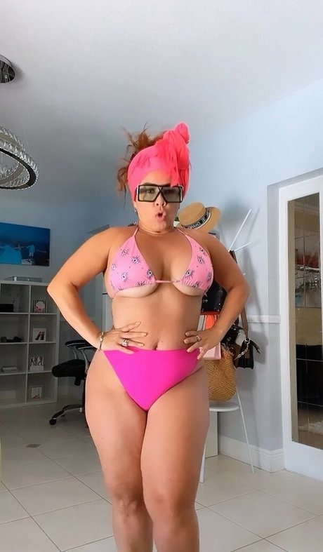Carolina Sandoval