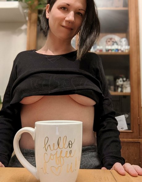 Photo nue de fuite OnlyFans de Thatbakedwitcch