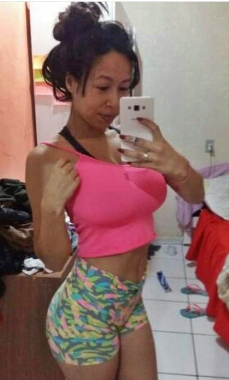 Photo nue de fuite OnlyFans de Isadora Drew