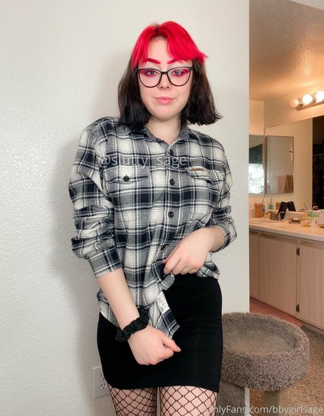 Photo nue de fuite OnlyFans de Bbygirlsage