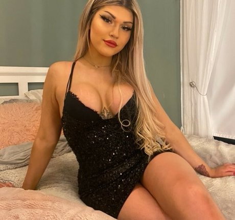 Photo nue de fuite OnlyFans de Mayakellzz