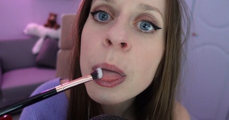 Photo nue de fuite OnlyFans de Tea Time Tingles Asmr