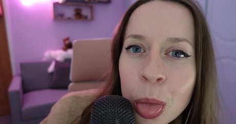 Photo nue de fuite OnlyFans de Tea Time Tingles Asmr