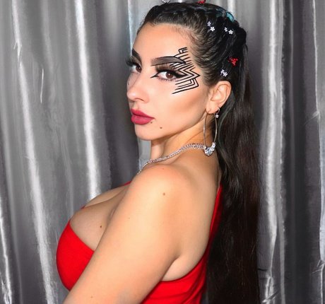Photo nue de fuite OnlyFans de Vai Monroe