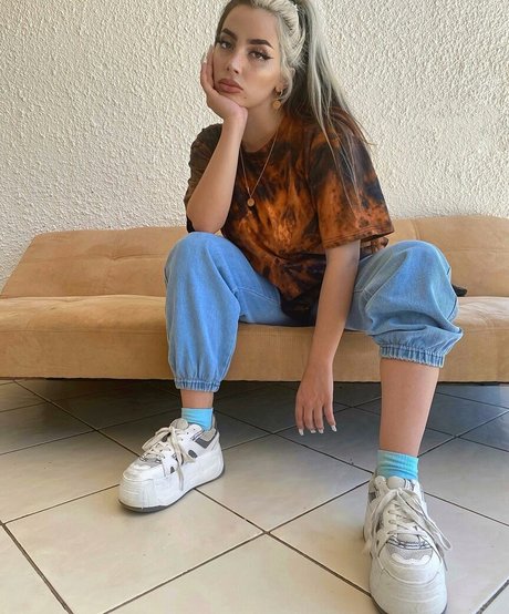 Vai Monroe