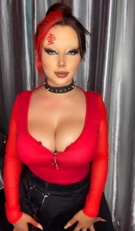 Photo nue de fuite OnlyFans de Vai Monroe