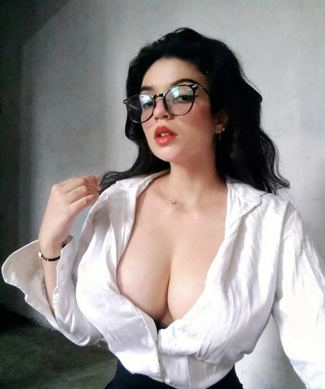 Photo nue de fuite OnlyFans de Giselleandra