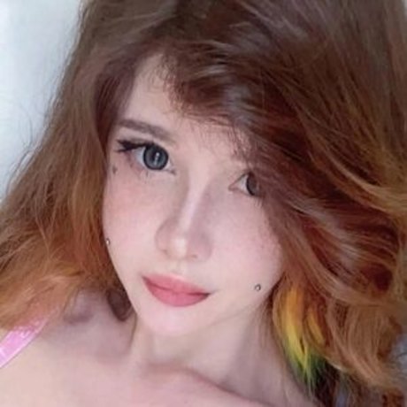 Photo nue de fuite OnlyFans de Suisaiuwu