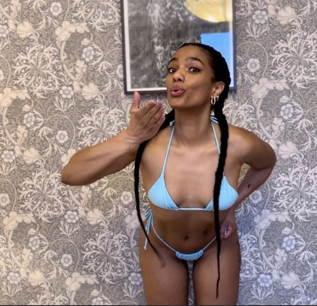 Photo nue de fuite OnlyFans de Freema Agyeman