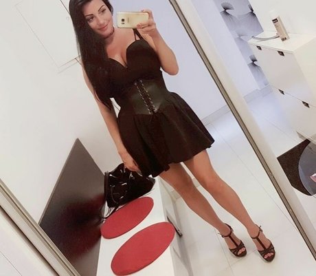 Photo nue de fuite OnlyFans de Rita Kyslinger