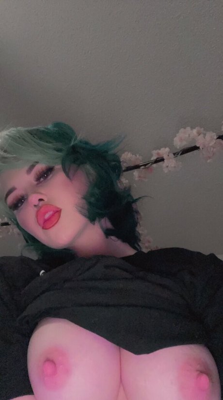 Photo nue de fuite OnlyFans de Lanalove2323