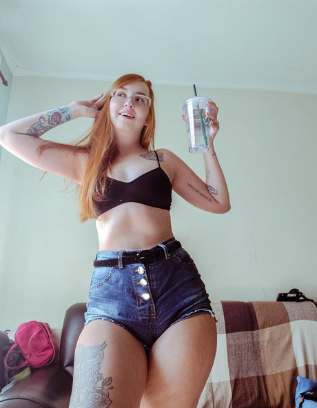 Photo nue de fuite OnlyFans de Acami