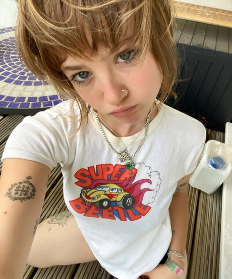 Photo nue de fuite OnlyFans de Femalien