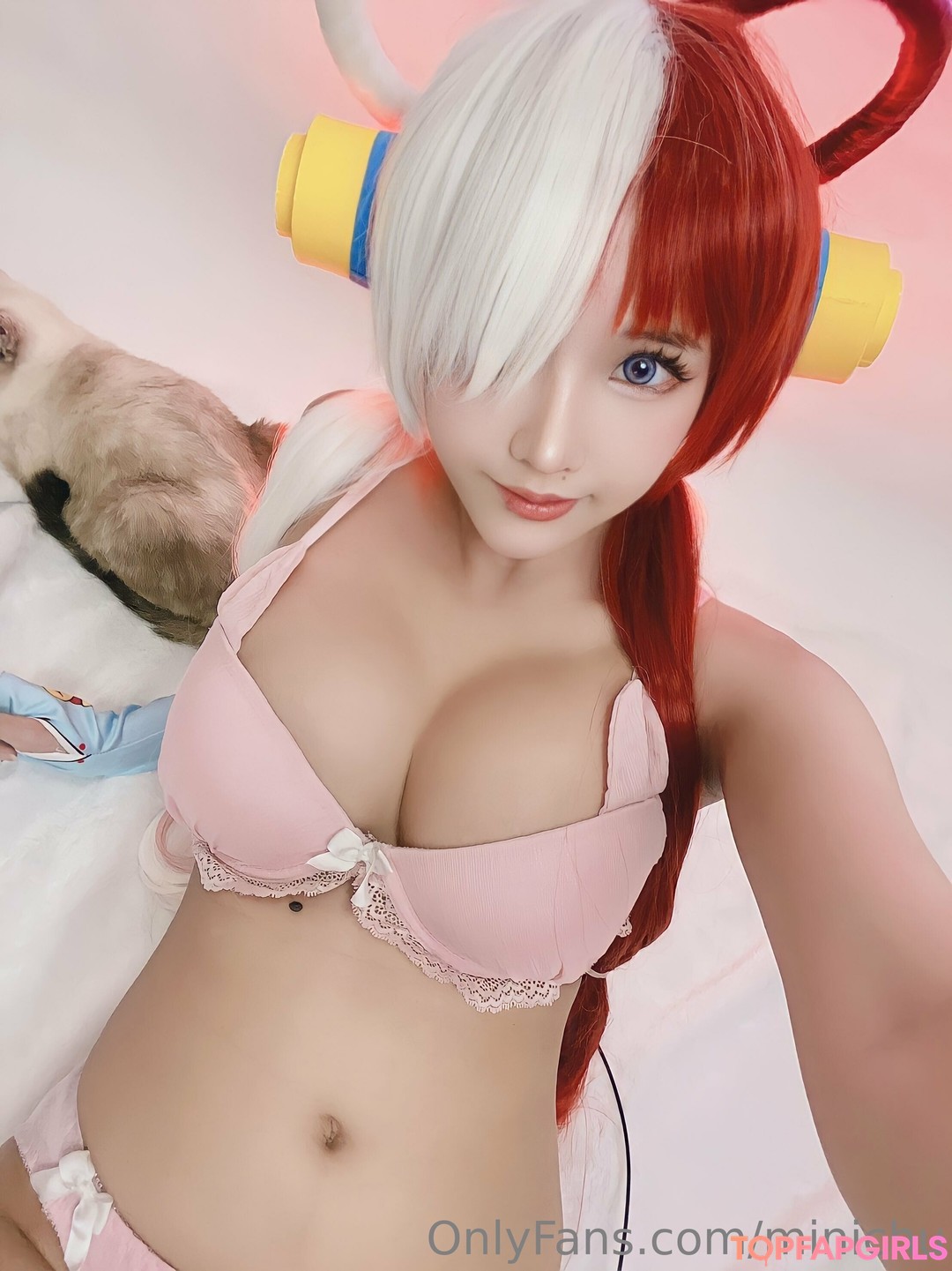 Photo nue de fuite OnlyFans de Minichu #1022
