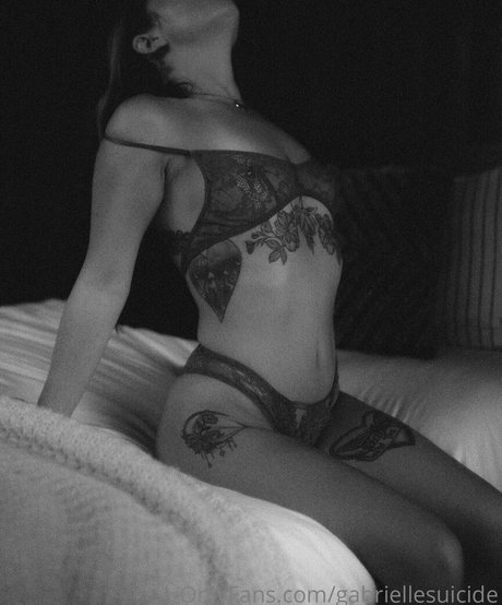Photo nue de fuite OnlyFans de Gabriellesuicide