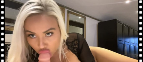 Photo nue de fuite OnlyFans de Officialamandabreden