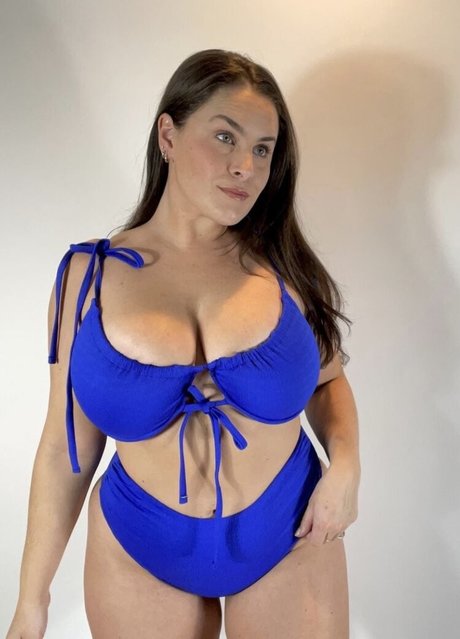 Photo nue de fuite OnlyFans de Youcancallmelt