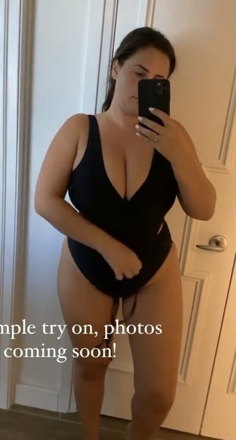 Photo nue de fuite OnlyFans de Youcancallmelt