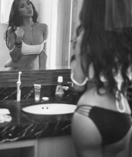Photo nue de fuite OnlyFans de Brigite Salvatore