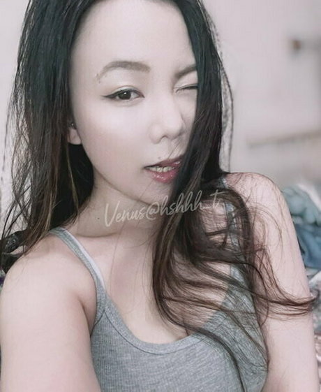 Photo nue de fuite OnlyFans de Hshhht