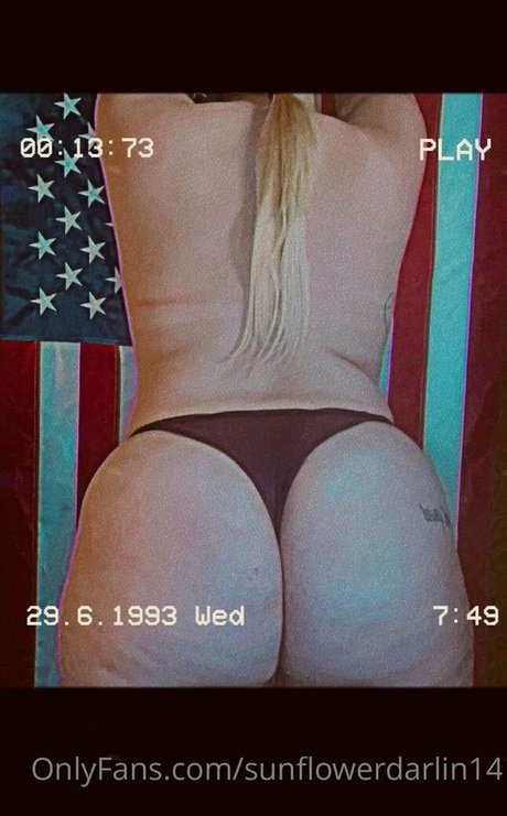 Photo nue de fuite OnlyFans de Sunflowerdarlin14