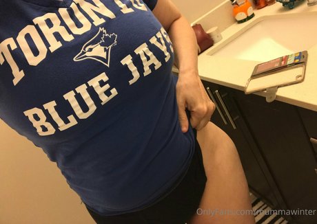 Photo nue de fuite OnlyFans de Mummawinter