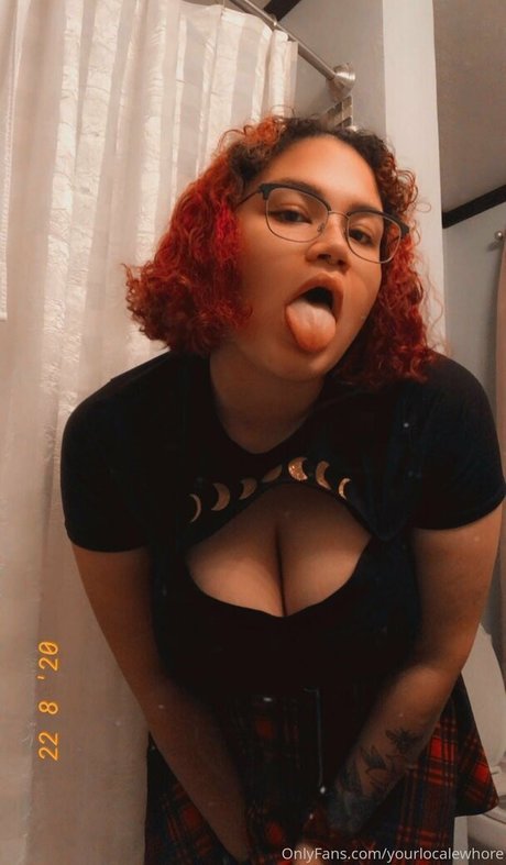Yourlocalewhore