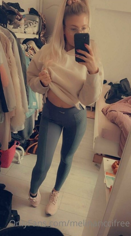 Photo nue de fuite OnlyFans de Melinariccifree