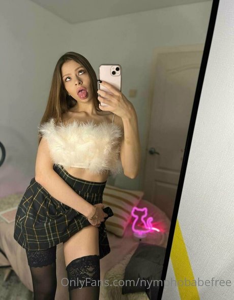 Photo nue de fuite OnlyFans de Nymphobabefree