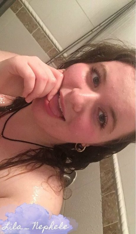 Photo nue de fuite OnlyFans de Lilanephele