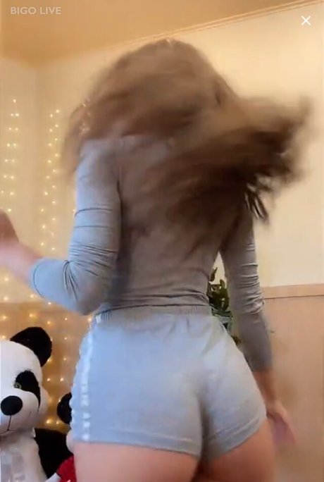 Photo nue de fuite OnlyFans de Maria Kaif
