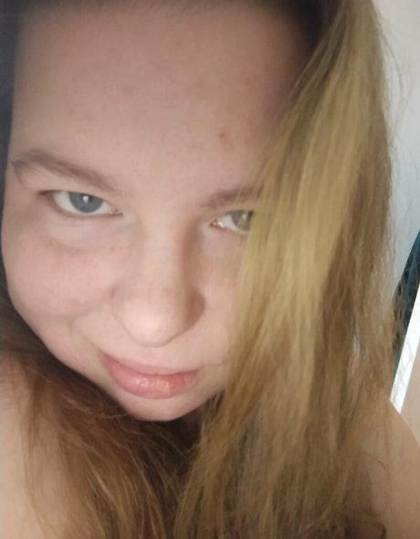 Photo nue de fuite OnlyFans de Rnbwdsh