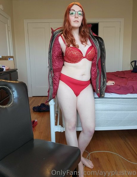 Photo nue de fuite OnlyFans de Ayyplustwo
