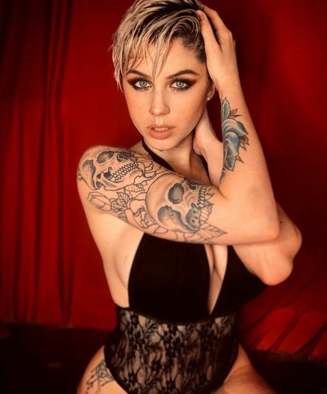 Punkqueenxoxo