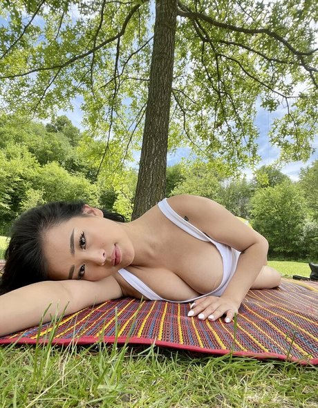 Photo nue de fuite OnlyFans de Kaliauniverse