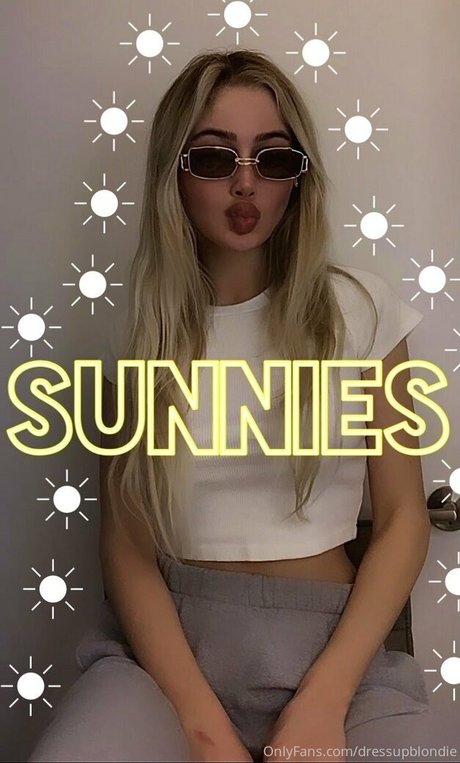 Dressupblondie