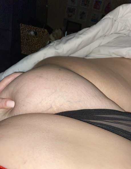 Photo nue de fuite OnlyFans de Jenniebooty87
