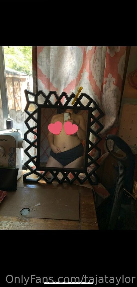 Photo nue de fuite OnlyFans de Tajataylor