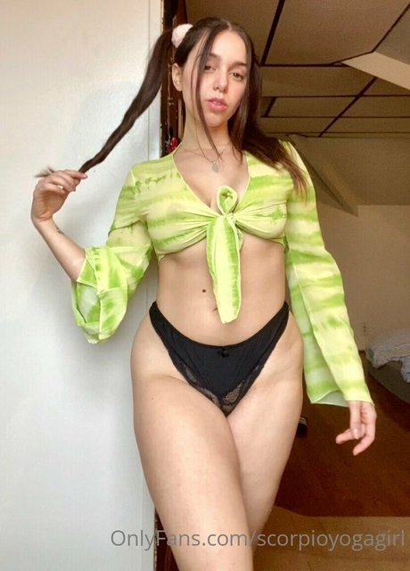 Bendy Lola