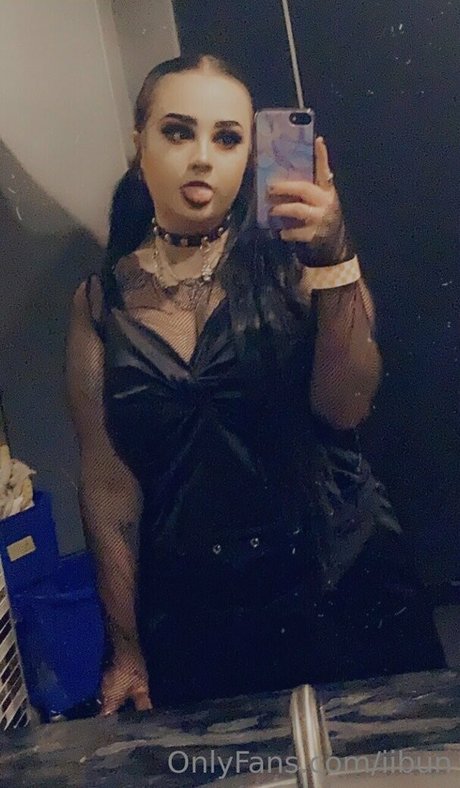 Photo nue de fuite OnlyFans de Iibun