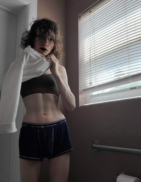 Photo nue de fuite OnlyFans de Xaviey