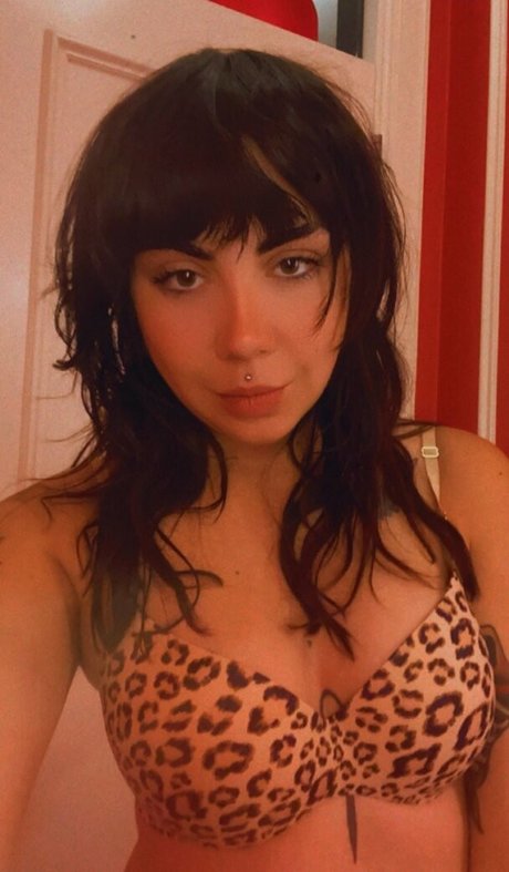 Photo nue de fuite OnlyFans de Baeprilludgate
