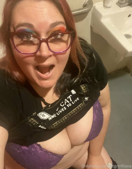 Photo nue de fuite OnlyFans de Fatgrrrlfiona