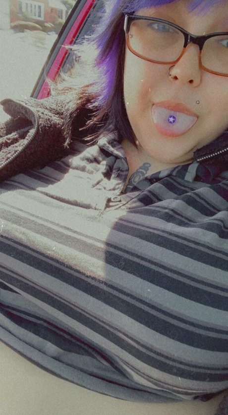 Subbysadgirl