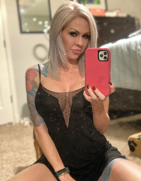 Photo nue de fuite OnlyFans de Kandieangel