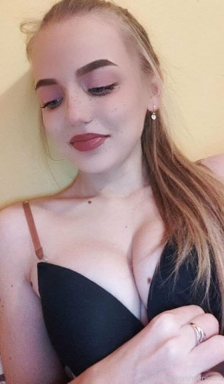 Photo nue de fuite OnlyFans de Meryscott