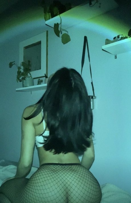 Photo nue de fuite OnlyFans de Cecethebrat