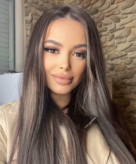 Photo nue de fuite OnlyFans de Maya Bulgarien