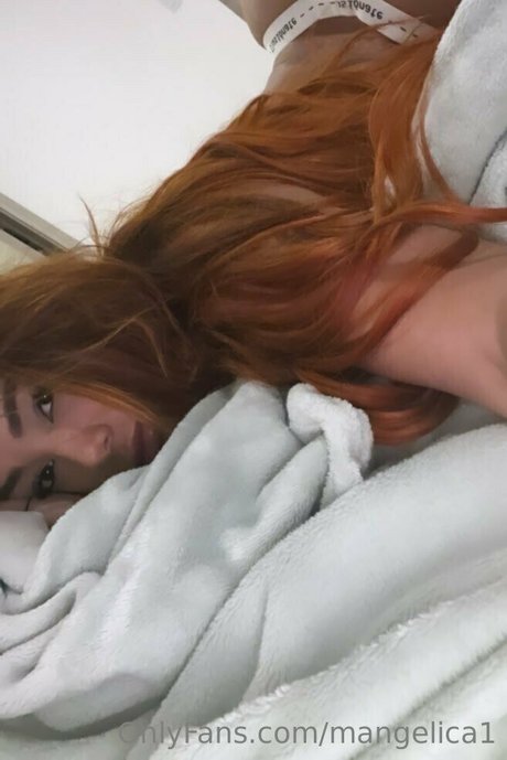Photo nue de fuite OnlyFans de Mangelica1