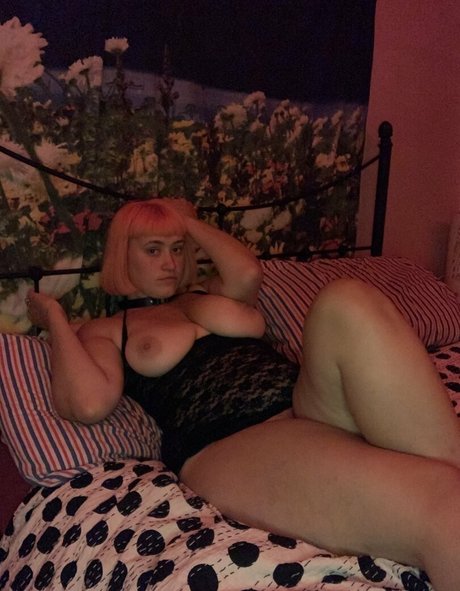 Lolarae29